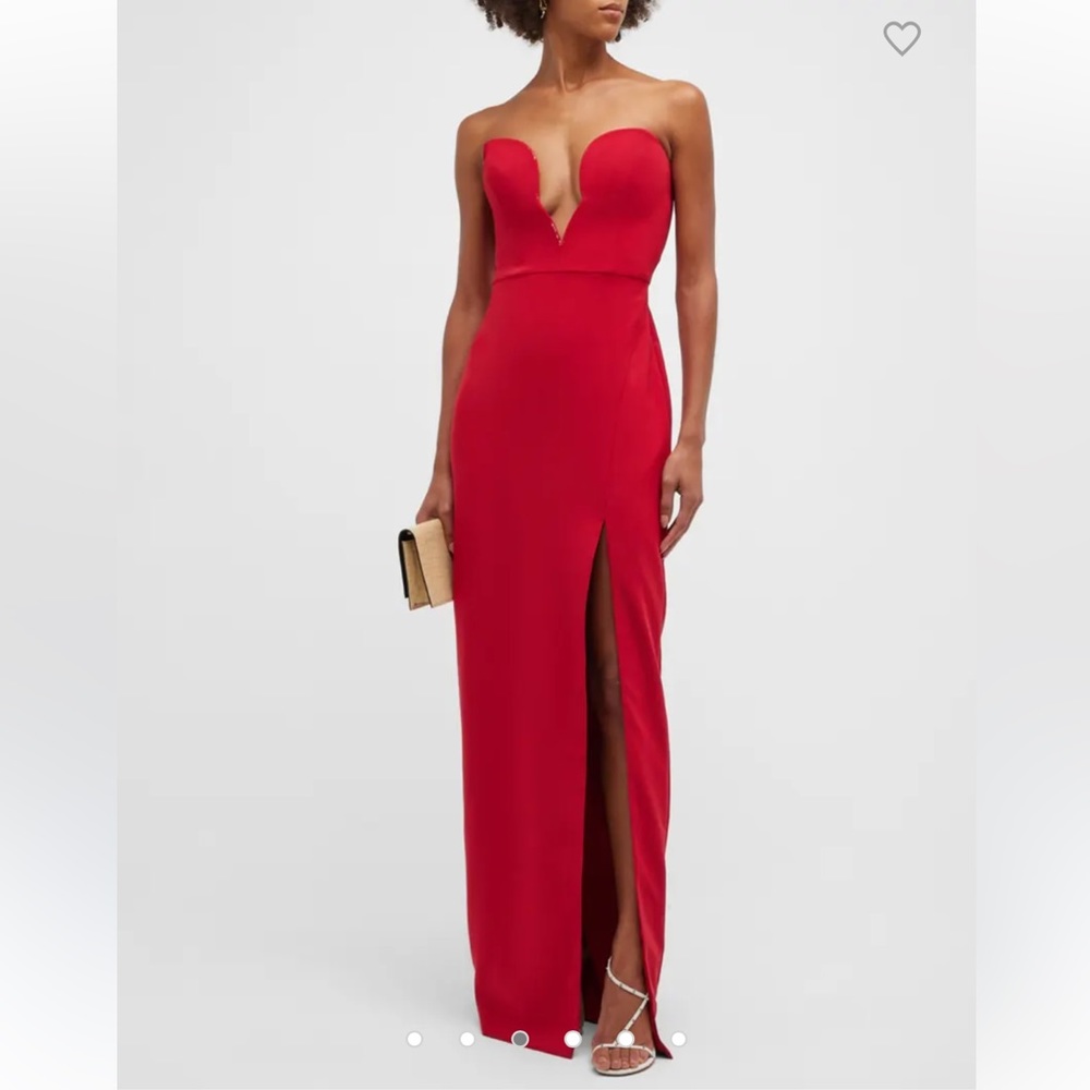 Aidan By Aidan Mattox
Strapless Deep V-Neck Crepe Gown
$245 size 2